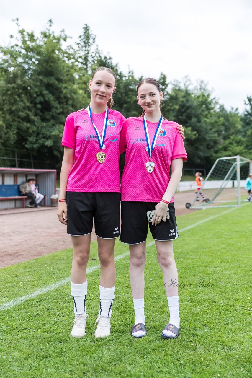 Bild 173 - Loewinnen Cup